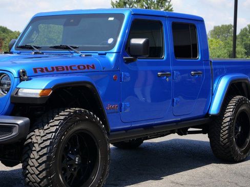 Used 2022 Jeep Gladiator Rubicon w/ LED Lighting Group AWD/4WD image 43