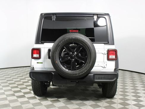 Used 2020 Jeep Wrangler Unlimited Sport AWD/4WD image 43