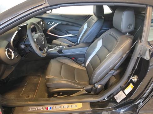 Used 2024 Chevrolet Camaro LT RWD image 12
