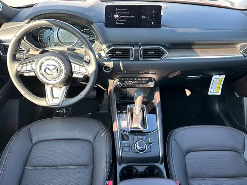 New 2025 MAZDA CX-5 Signature image 19