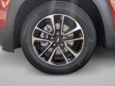 Used 2025 Chevrolet TrailBlazer LT image 22
