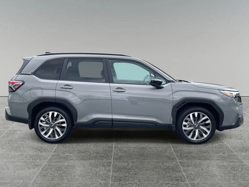 Used 2026 Subaru Forester Touring AWD/4WD image 8