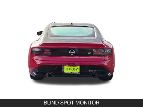 Used 2025 Nissan Z Performance w/ Floor Mat Package RWD image 8