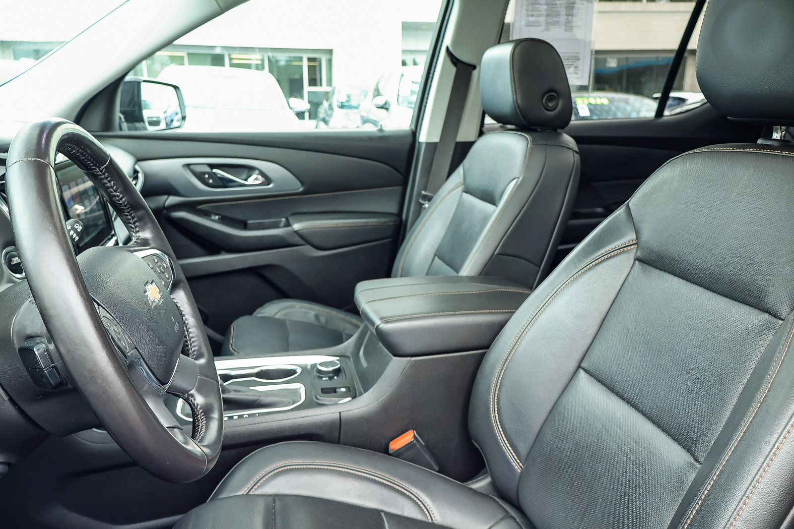 Used 2019 Chevrolet Traverse Premier w/ Redline Edition FWD image 15