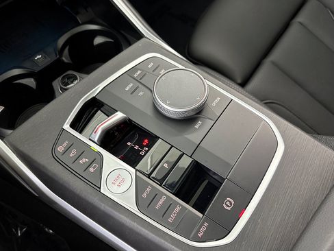Used 2024 BMW 330e w/ M Sport Package RWD image 15