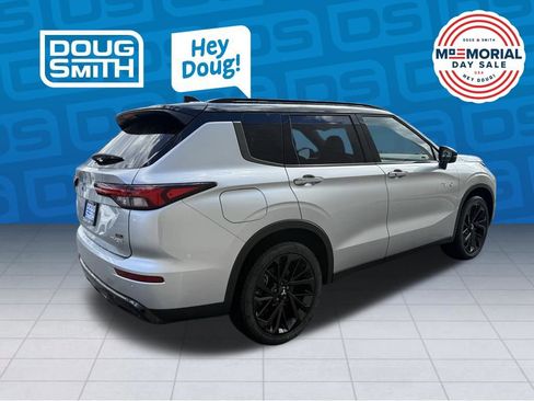 New 2025 Mitsubishi Outlander SEL Black Edition AWD/4WD image 4