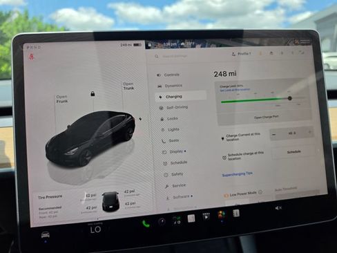 Used 2022 Tesla Model 3 Long Range AWD/4WD image 43