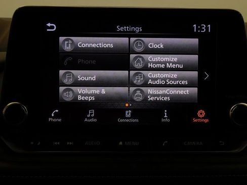 Used 2023 Nissan Rogue SV image 52