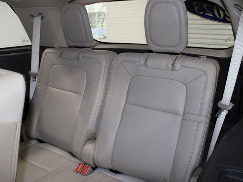 Used 2023 Lincoln Aviator Reserve w/ Equipment Group 201A image 28