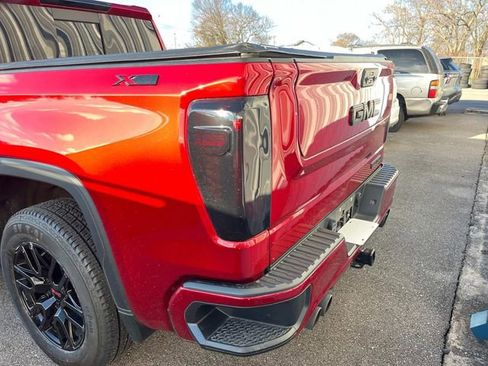 Certified 2023 GMC Sierra 1500 Elevation w/ Preferred Package image 4