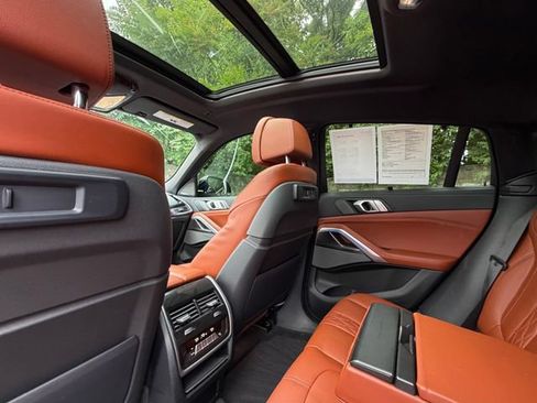 Used 2022 BMW X6 M50i w/ Premium Package AWD/4WD image 37