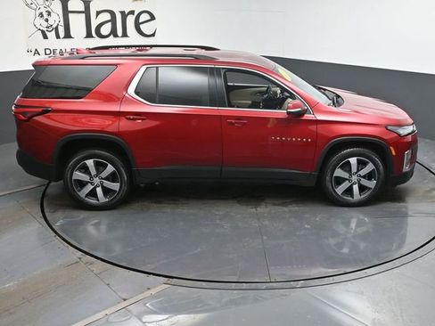 Used 2023 Chevrolet Traverse LT w/ LT Premium Package image 40