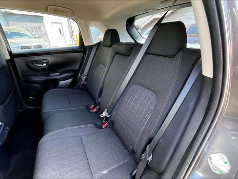 Used 2024 Honda HR-V LX image 15