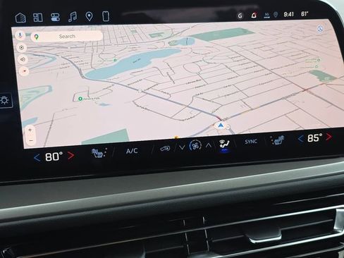 New 2026 Chevrolet Traverse LT FWD image 4