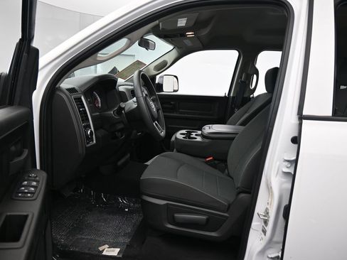 Used 2024 RAM 1500 Tradesman w/ Popular Equipment Group image 12