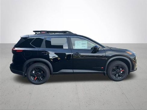 Certified 2025 Nissan Rogue SV AWD/4WD image 7