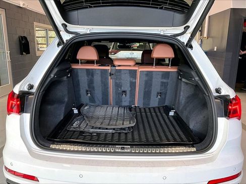 Used 2024 Audi Q3 2.0T Premium Plus w/ Premium Plus Package image 26