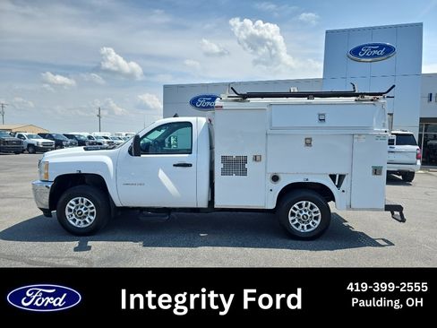Used 2014 Chevrolet Silverado 3500 W/T RWD image 1