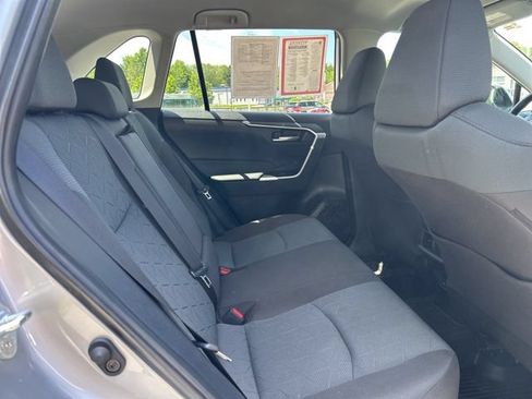Certified 2025 Toyota RAV4 XLE AWD/4WD image 15