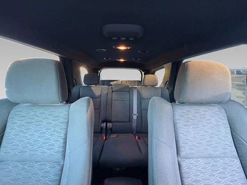 Used 2023 Dodge Durango R/T w/ Trailer Tow Group IV image 2