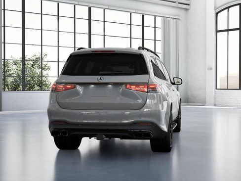 Used 2024 Mercedes-Benz GLS 63 AMG 4MATIC image 24