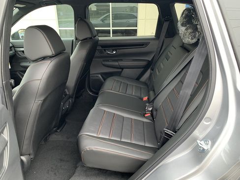 Used 2026 Honda CR-V Sport-L image 11