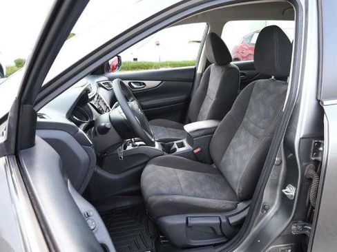 Used 2016 Nissan Rogue S AWD/4WD image 8