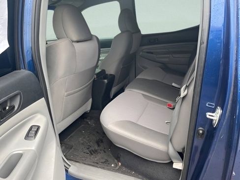 Used 2014 Toyota Tacoma 4x4 Double Cab image 18