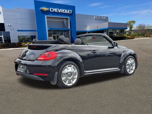 Used 2013 Volkswagen Beetle 2.5 FWD image 24