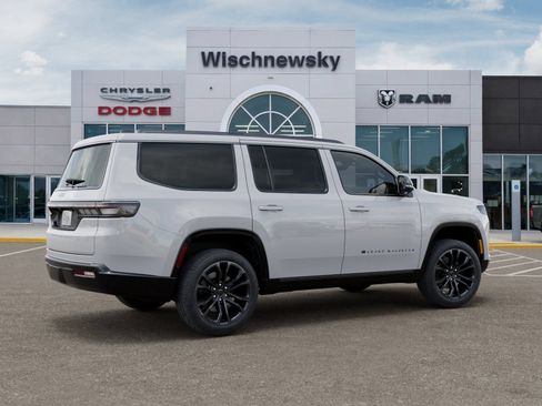 New 2026 Jeep Grand Wagoneer Summit AWD/4WD image 4