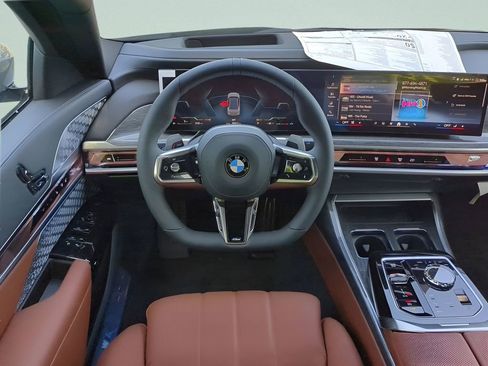 New 2025 BMW 760i xDrive w/ Executive Package image 15