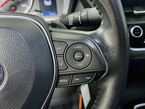 Used 2021 Toyota Corolla SE FWD image 20