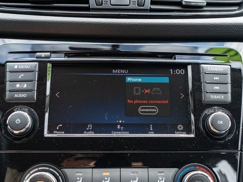 Used 2019 Nissan Rogue Sport S AWD/4WD image 16