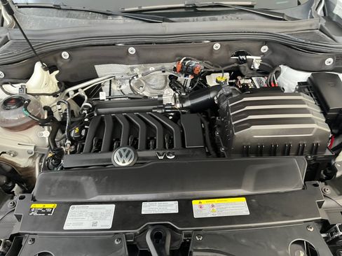 Used 2023 Volkswagen Atlas SE w/ Black Wheel Package AWD/4WD image 30