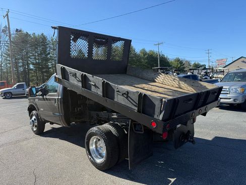 Used 2006 Ford F350 4x4 Regular Cab DRW Super Duty image 14