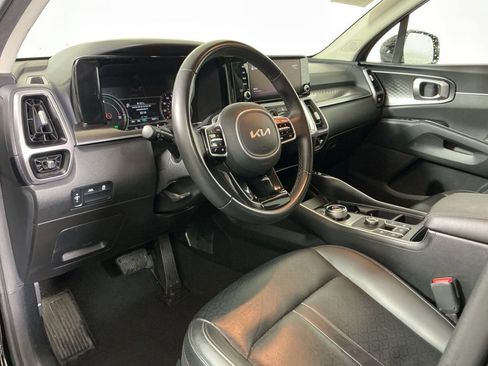 Used 2022 Kia Sorento S FWD image 21