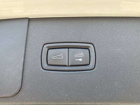 Certified 2023 Porsche Cayenne S Platinum AWD/4WD image 11