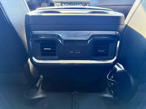 Used 2023 GMC Sierra 1500 SLT w/ SLT Convenience Package image 23