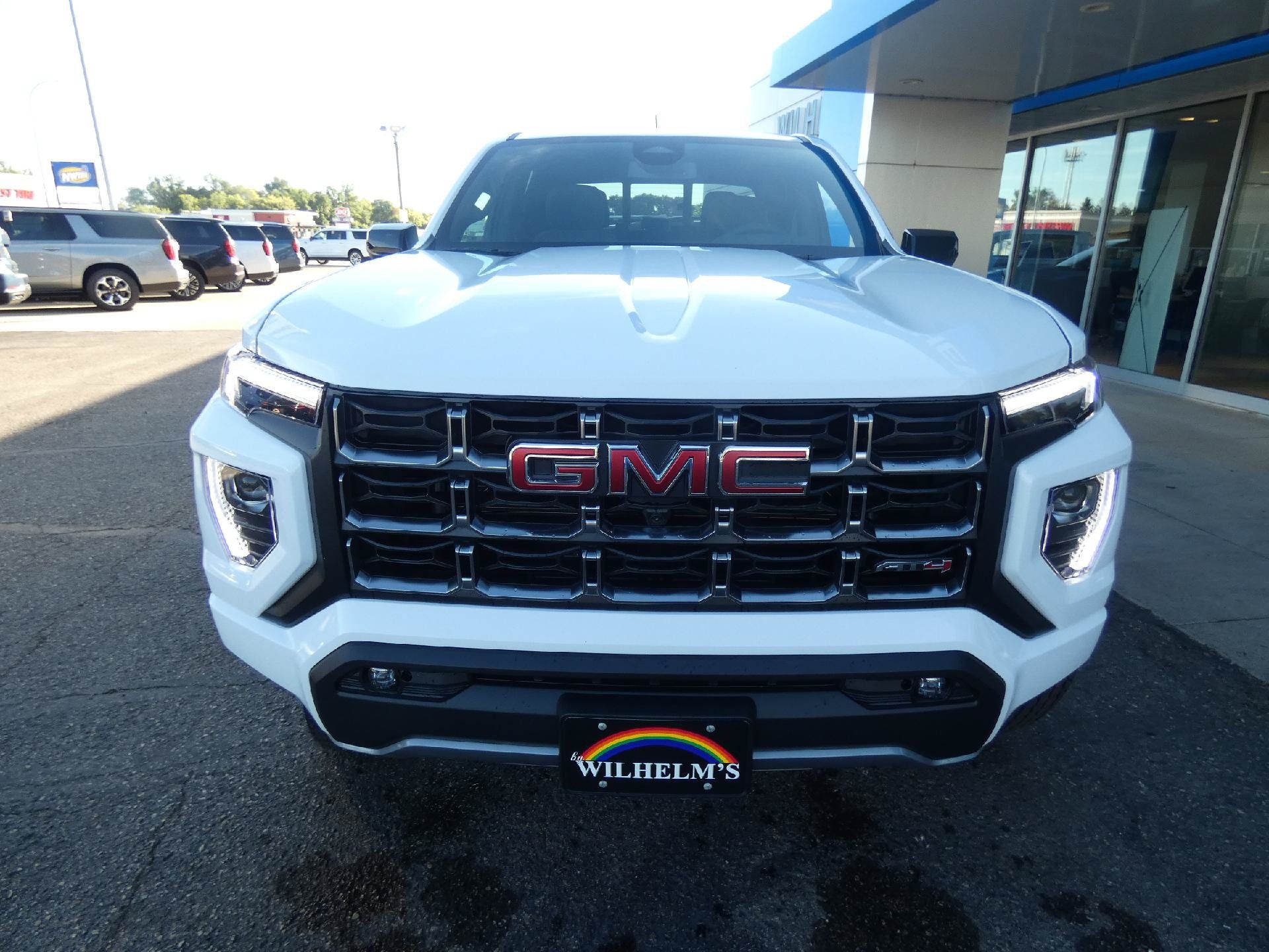 New 2026 GMC Canyon AT4 w/ Technology Plus Package AWD/4WD image 5