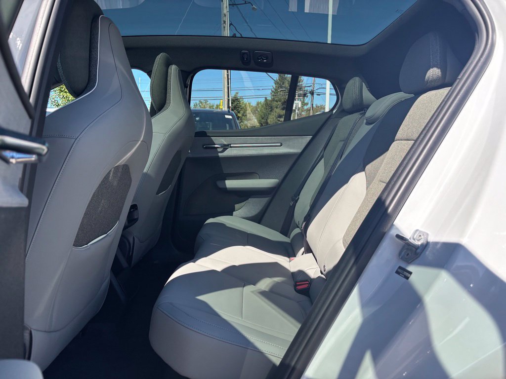 Certified 2025 Volvo EX30 Ultra w/ Climate Package AWD/4WD image 19