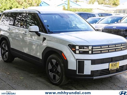 New 2026 Hyundai Santa Fe SE FWD image 3