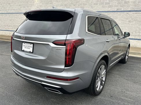 Certified 2025 Cadillac XT6 Premium Luxury image 7