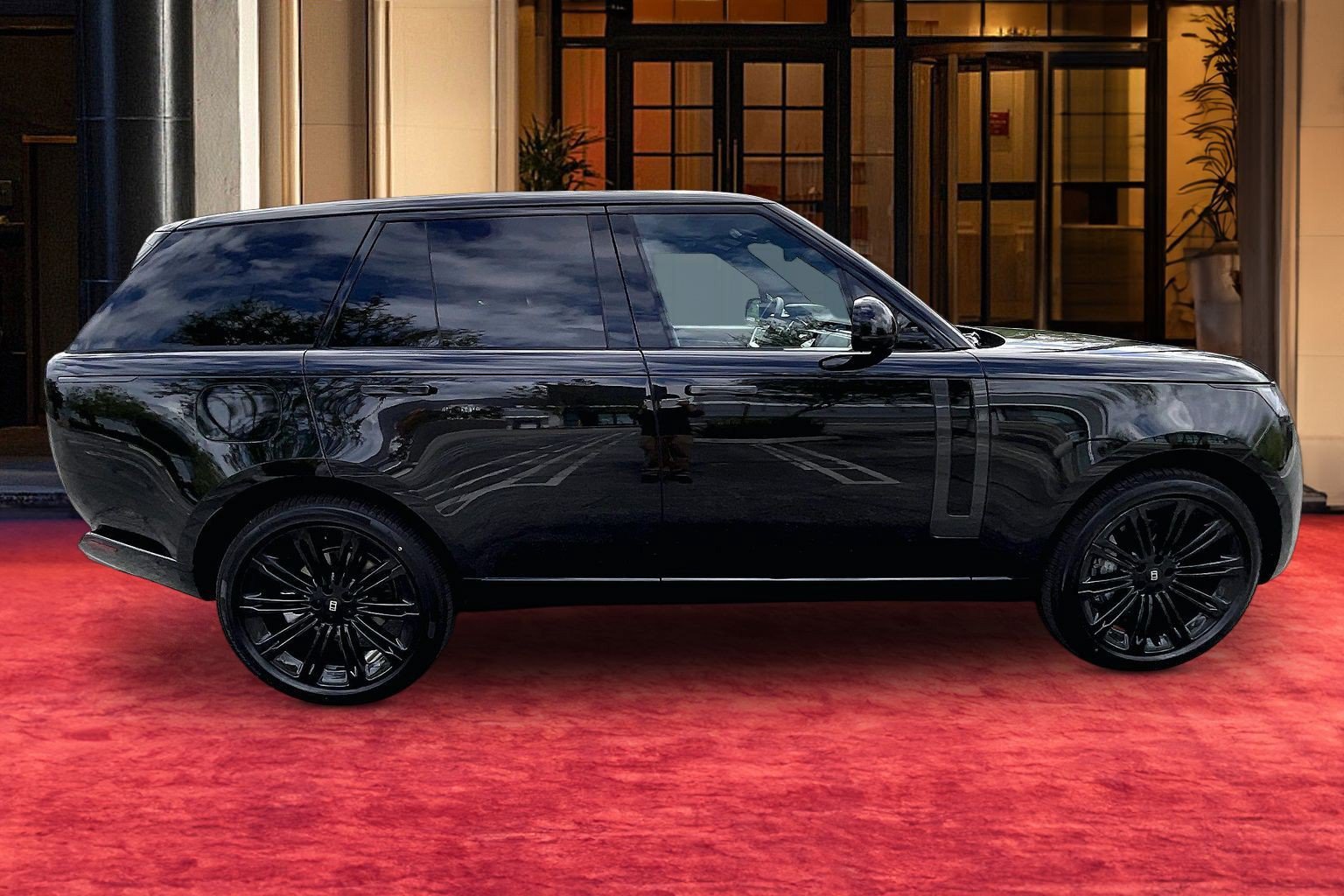 New 2027 Land Rover Range Rover SE AWD/4WD image 6