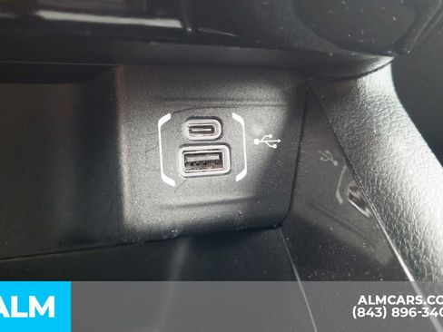 Used 2024 Jeep Compass Sport image 9