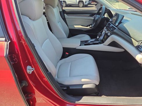 Used 2020 Honda Accord LX image 22