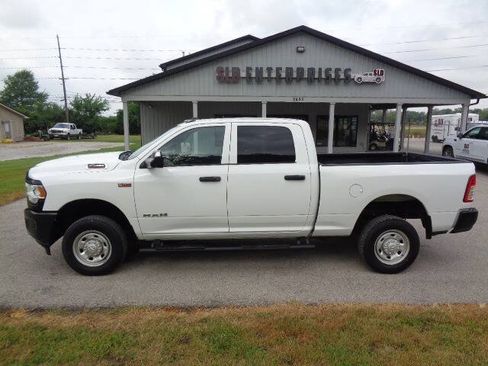 Used 2022 RAM 2500 Tradesman AWD/4WD image 2