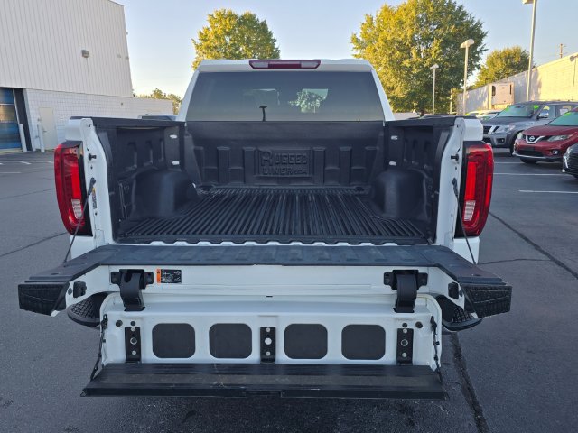 Used 2025 GMC Sierra 1500 SLT AWD/4WD image 15