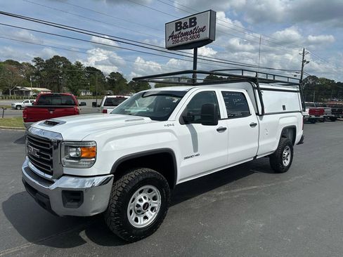 Used 2018 GMC Sierra 3500 4x4 Crew Cab w/ Sierra Convenience Package image 1