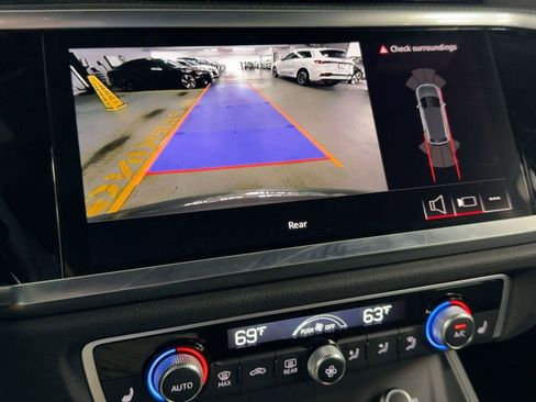 Used 2025 Audi Q3 2.0T Premium w/ Convenience Package image 24