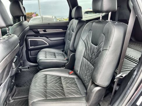 Used 2024 Kia Telluride EX X-Line AWD/4WD image 23